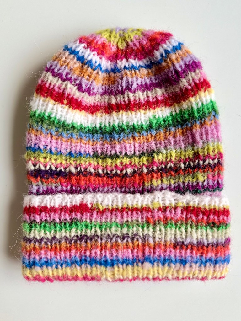 Käsin neulotut kirjava kirkkaita värejä Colouriche pipo