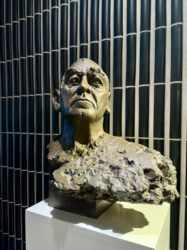 Alvar Aallon veistos